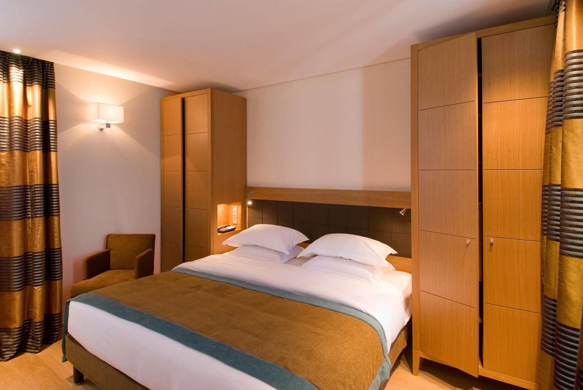 Hotel Le Six Paris Exterior foto